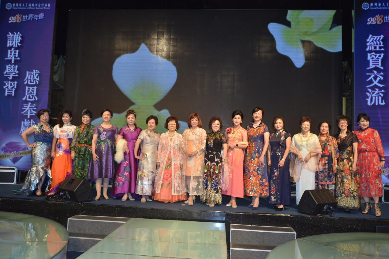 PHOTO-2018-10-15-19-21-57