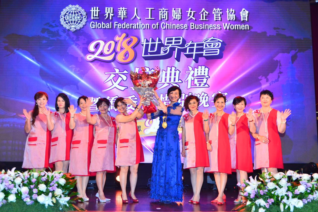 PHOTO-2018-10-17-22-13-24