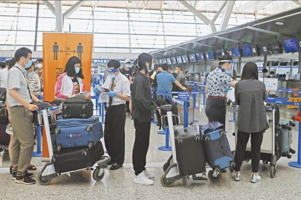 中國民航局再對中外航線發出熔斷指令。