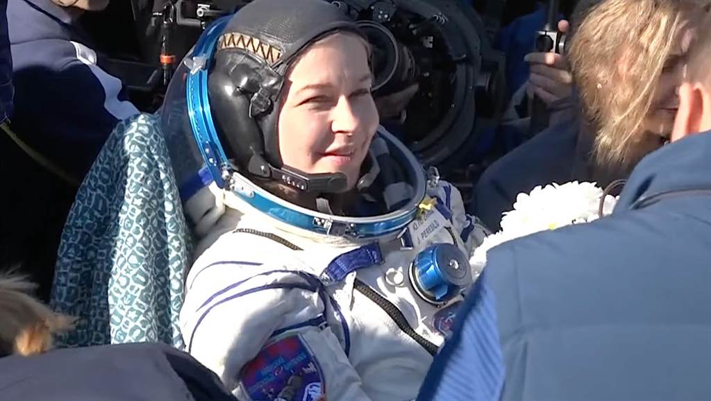 在太空站完成12天電影拍攝的俄羅斯女演員尤利婭·佩雷西爾德。